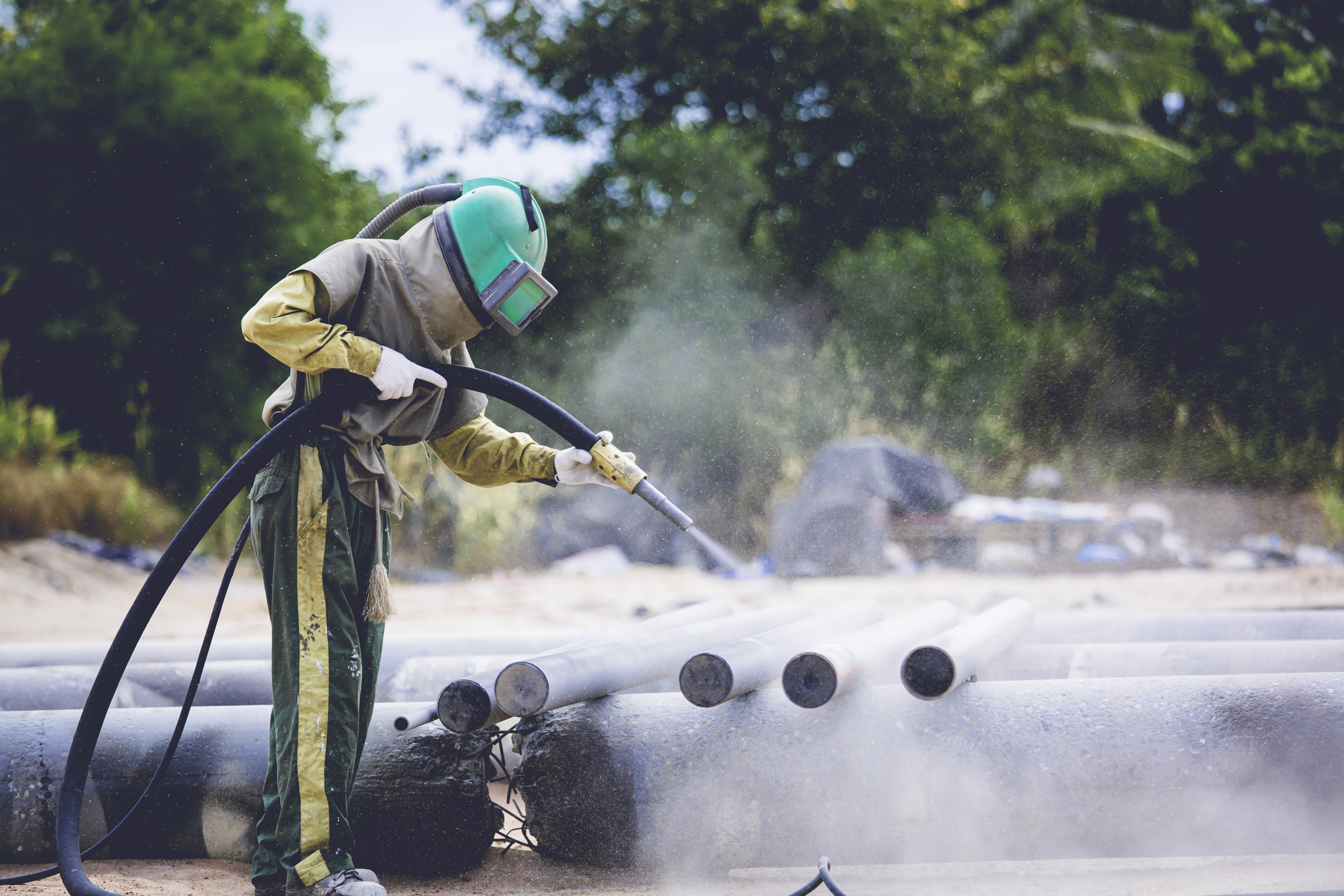 ท่อแบบไหนทนสนิมมากสุด แล้วหากเลือกท่อผิดต้องทำอย่างไร Abrasive blasting & coating ตอนที่ 1